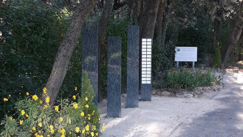 Le jardin du souvenir du centre funéraire d'Orange : Une belle façon d'honorer le défunt