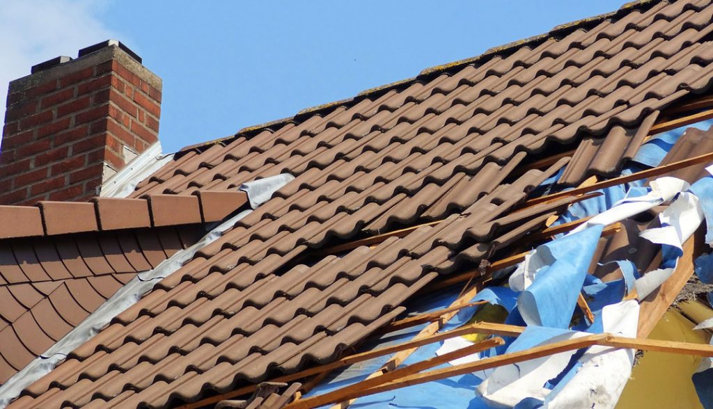 Comment réparer une fuite de toit