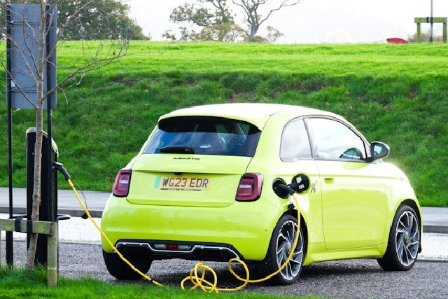 Véhicules électriques